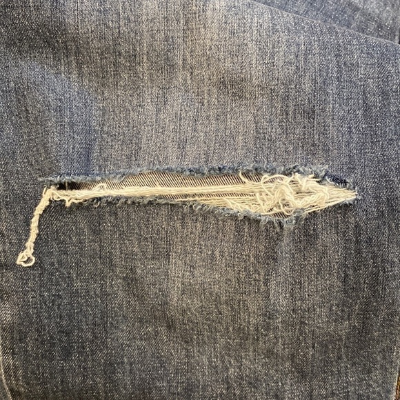 Women's High-Rise Straight Jeans - Universal
Thread™ Medium Wash nwt - Picture 6 of 9